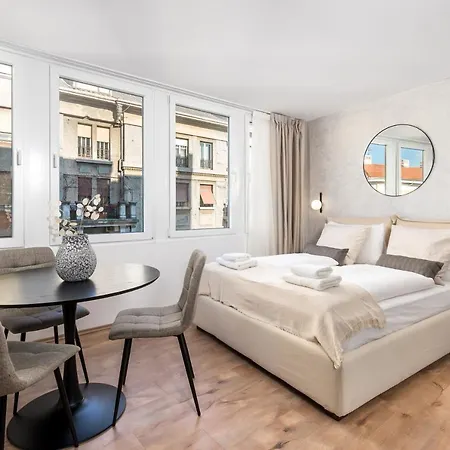 Apartment Penkala 2 *